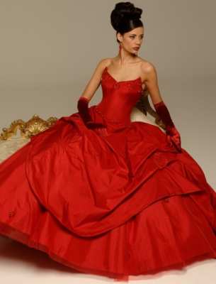 красный цвет свадебное платья